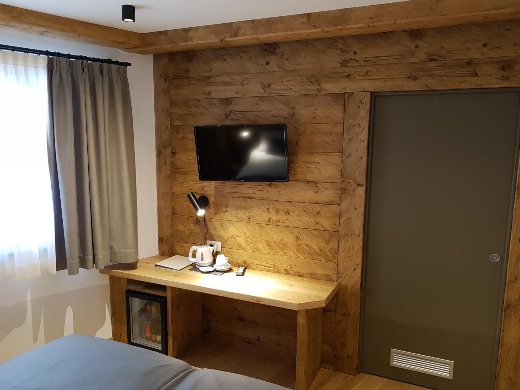 Hotel Vandot Kranjska Gora Buitenkant foto
